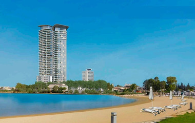 Luxury Three-Bedroom Beachfront & Seafront Apartment For Sale Next to Limassol Marina | Prime Cyprus Property Investment
