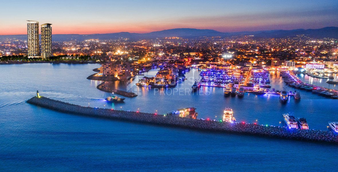 Luxury 3 Bedroom Seafront Apartment Near Limassol Marina | 15th Floor