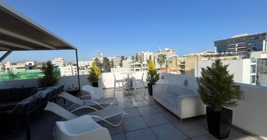 FOR RENT STUNNING MODERN APARTMENT  WITH ROOF GARDEN VERY NEAR SEA FRONT