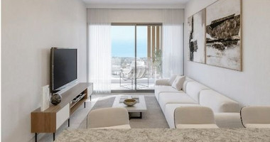 Two bedroom exceptional apartment on first floor, in Paphos Center