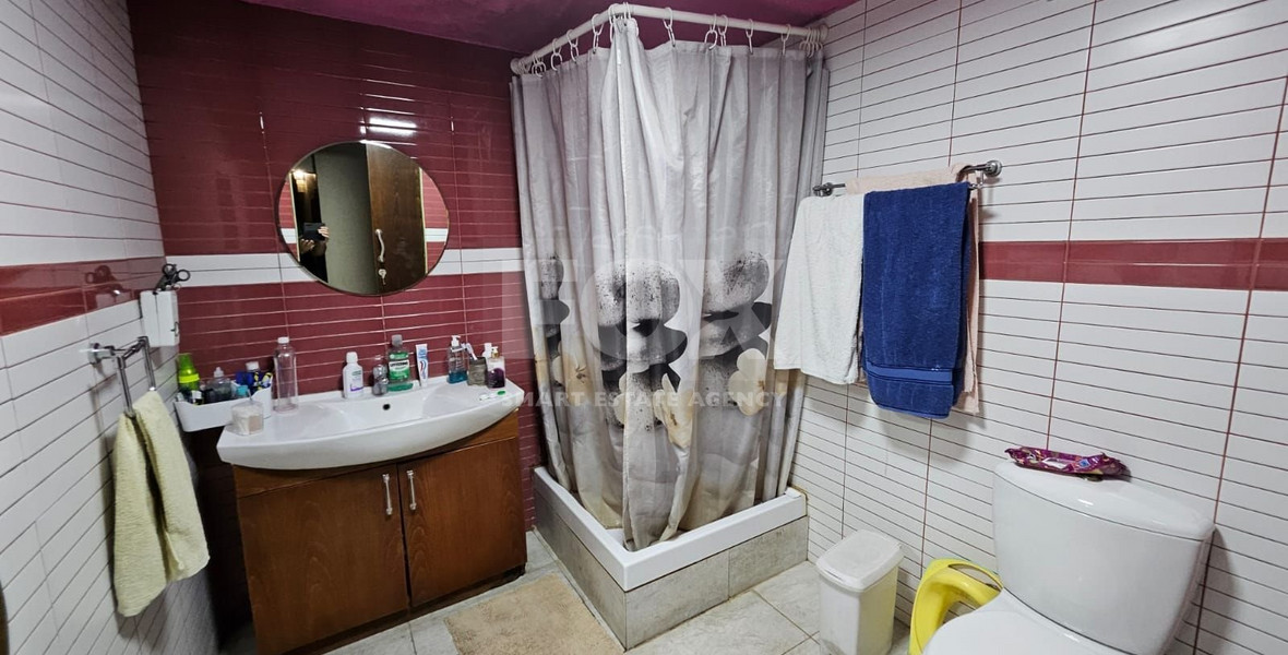 Spacious unfurnished duplex with 2 bedrooms in Katholiki