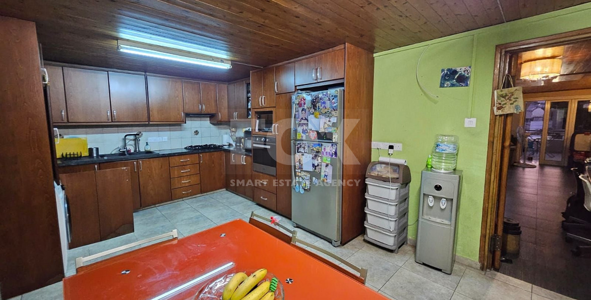 Spacious unfurnished duplex with 2 bedrooms in Katholiki