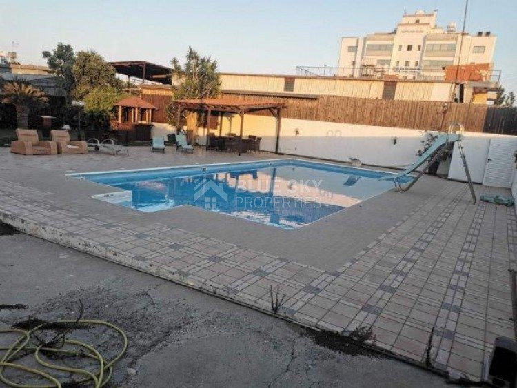 Modern Detached House with Pool in Spacious Zakaki