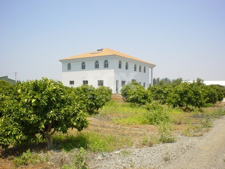 7 Bed House To Rent In Kolossi Limassol Cyprus