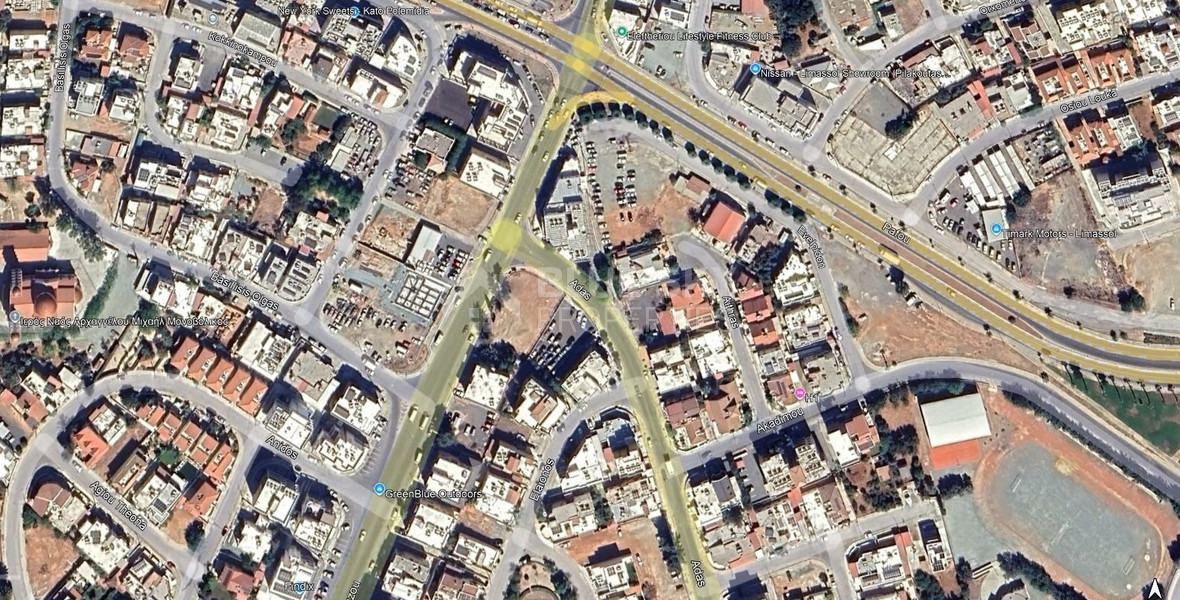 Large 653 m2 Building Plot for Sale in Kato Polemidia