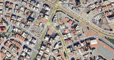 Large 653 m2 Building Plot for Sale in Kato Polemidia