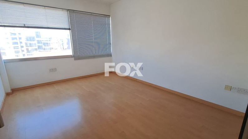 Γραφείο 400 μ² προς ενοικίαση στην τοποθεσία Katholiki, Limassol, Cyprus