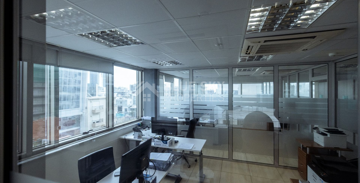 Commercial Building for Sale in Agios Nicolaos