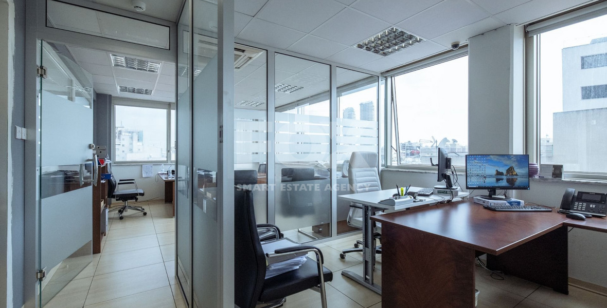 Commercial Building for Sale in Agios Nicolaos