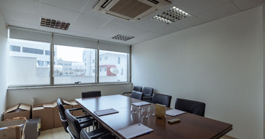 Commercial Building for Sale in Agios Nicolaos