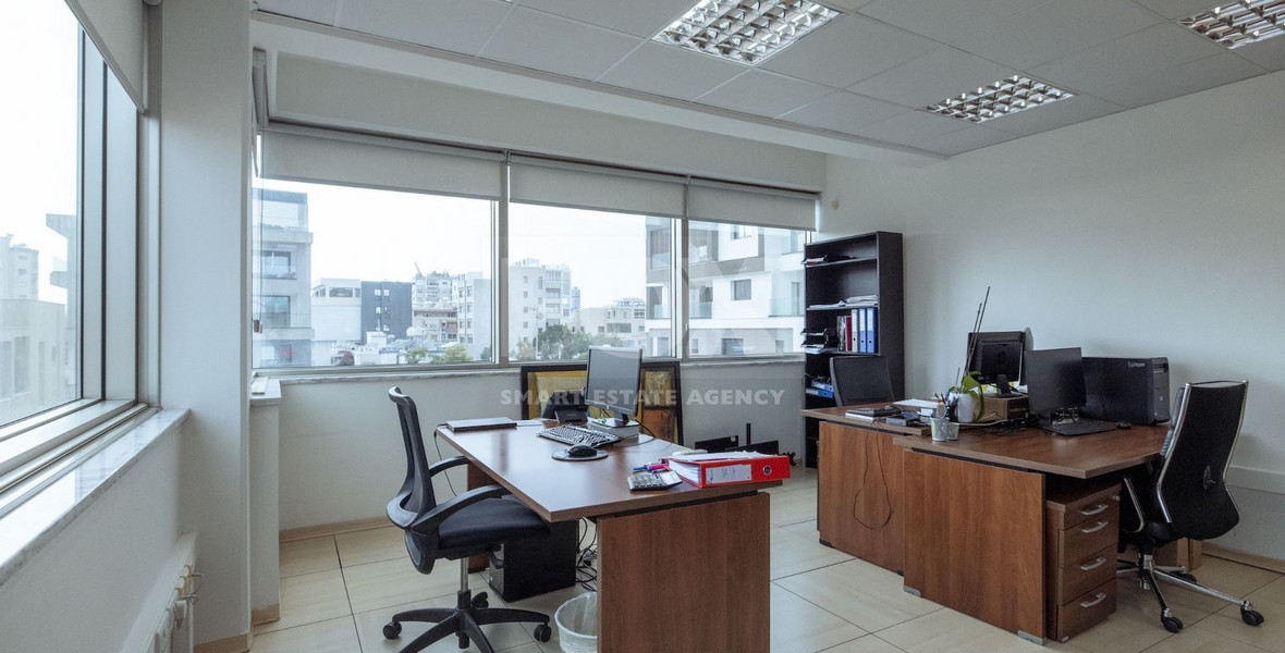 Commercial Building for Sale in Agios Nicolaos