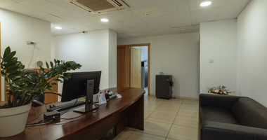 Commercial Building for Sale in Agios Nicolaos