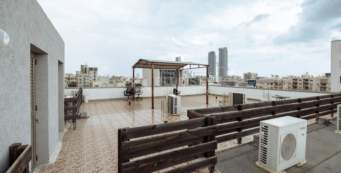 Commercial Building for Sale in Agios Nicolaos