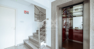 Commercial Building for Sale in Agios Nicolaos