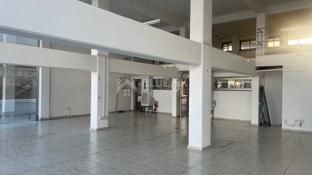 Commercial Building for Sale in Agios Nicolaos