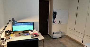 Two bedroom apartment for rent in Agia Zoni, Limassol