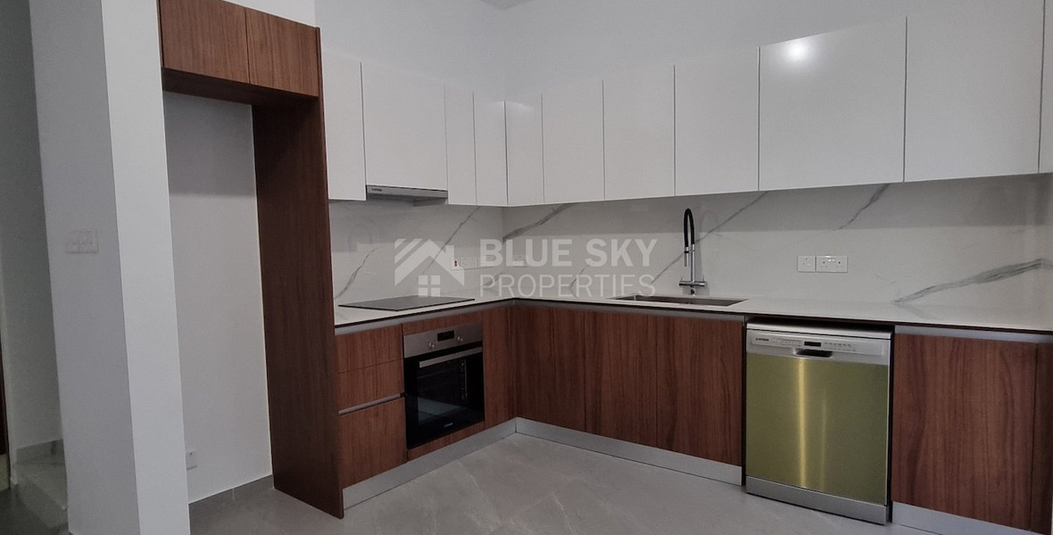 SALE: LOVELY  NEW DETACHED 2 BEDROOM HOUSE WITH GARDEN IN MONI.