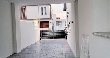 SALE: LOVELY  NEW DETACHED 2 BEDROOM HOUSE WITH GARDEN IN MONI.
