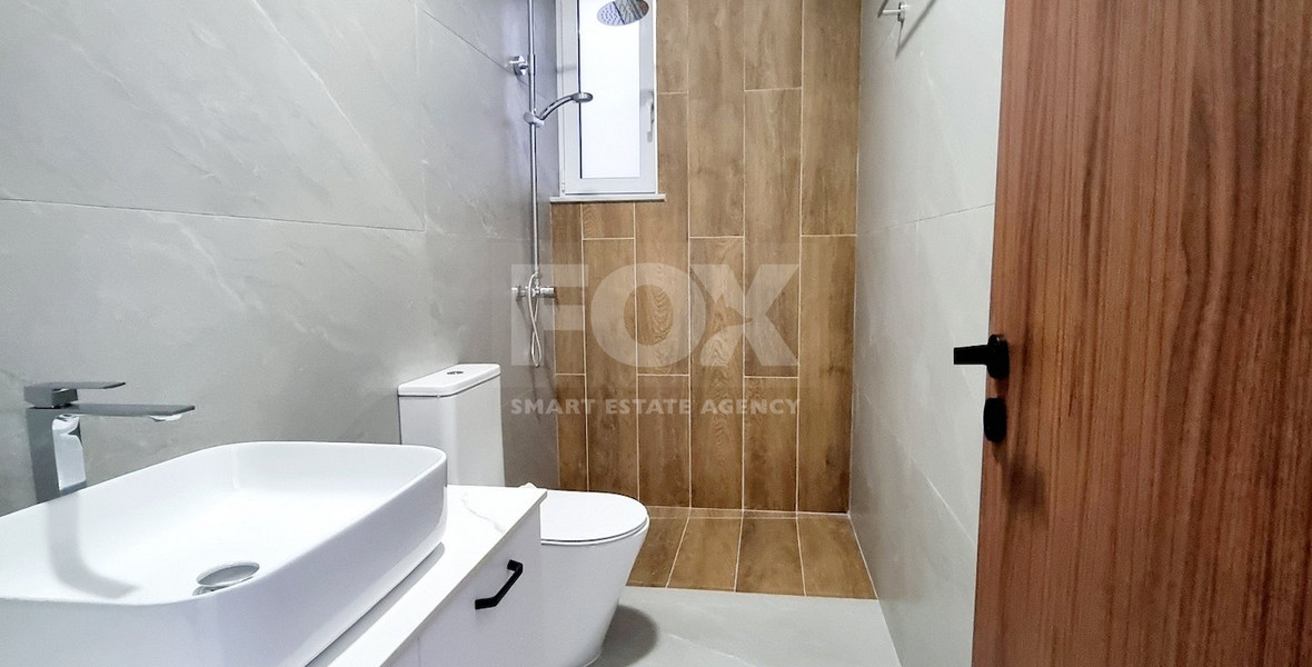 SALE: LOVELY  NEW DETACHED 2 BEDROOM HOUSE WITH GARDEN IN MONI.