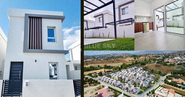 SALE: LOVELY  NEW DETACHED 2 BEDROOM HOUSE WITH GARDEN IN MONI.
