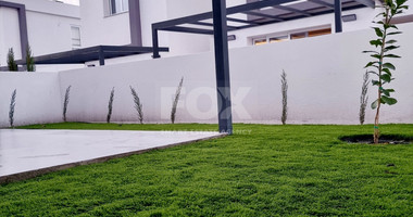 SALE: LOVELY  NEW DETACHED 2 BEDROOM HOUSE WITH GARDEN IN MONI.
