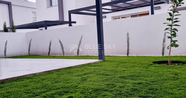 SALE: LOVELY  NEW DETACHED 2 BEDROOM HOUSE WITH GARDEN IN MONI.