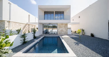 Brand new three bedroom Villa for sale in Empa