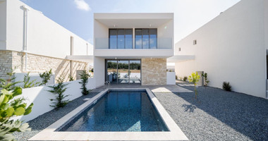 Brand new three bedroom Villa for sale in Empa