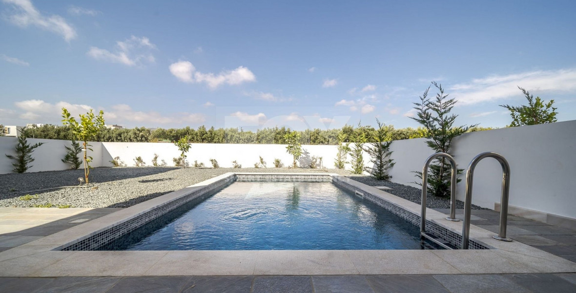 Brand new three bedroom Villa for sale in Empa
