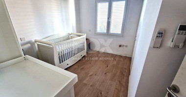 For Saale Spacious Detached Villa 4-Bedroom with extra studio and pool Sea View in Pissouri