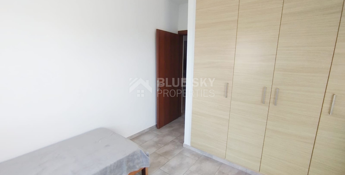 For Sale: Stylish two Bedroom Apartment with Pool in Tombs Of the Kings