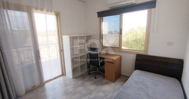 For Sale: Stylish two Bedroom Apartment with Pool in Tombs Of the Kings