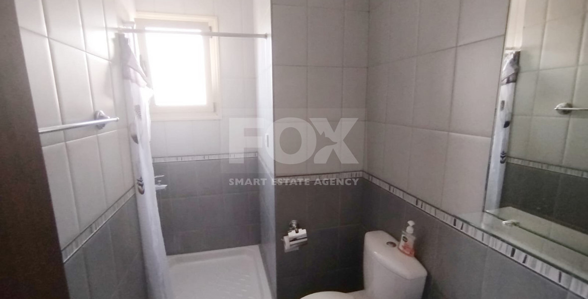 For Sale: Stylish two Bedroom Apartment with Pool in Tombs Of the Kings