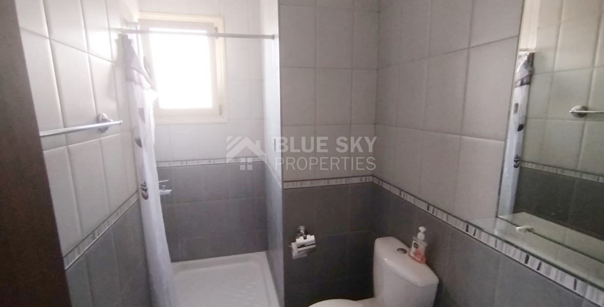 For Sale: Stylish two Bedroom Apartment with Pool in Tombs Of the Kings