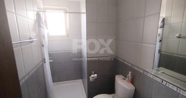 For Sale: Stylish two Bedroom Apartment with Pool in Tombs Of the Kings