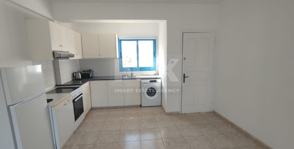 For Sale: Two Bedroom Apartment in Kato Pafos, near the Harbour