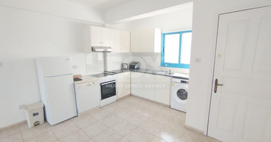 For Sale: Two Bedroom Apartment in Kato Pafos, near the Harbour