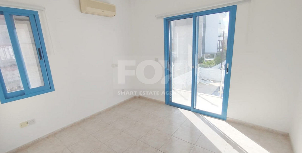 For Sale: Two Bedroom Apartment in Kato Pafos, near the Harbour