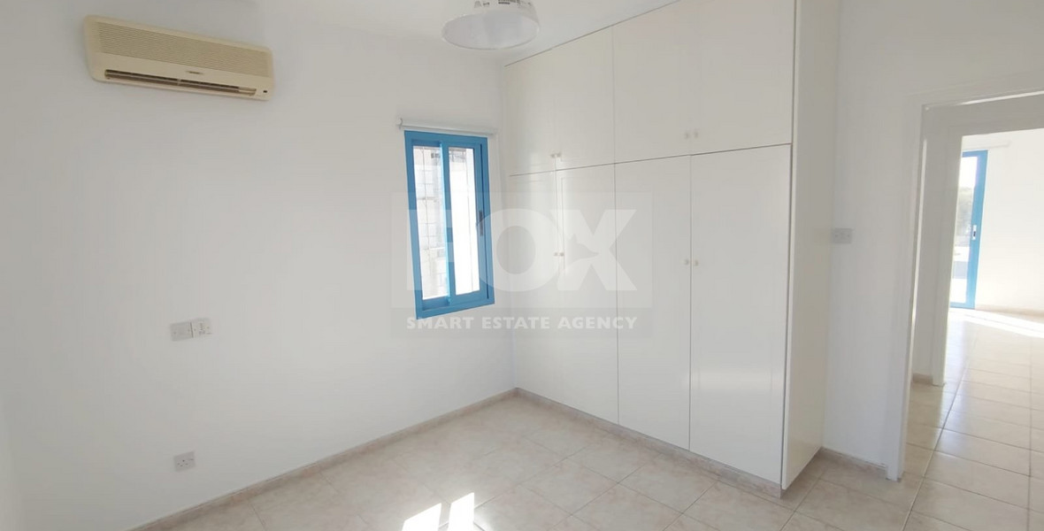 For Sale: Two Bedroom Apartment in Kato Pafos, near the Harbour