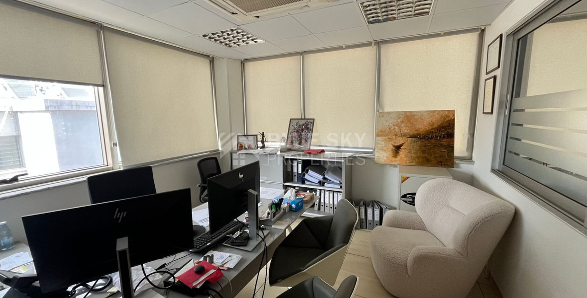 SPACIOUS AND MULTIFUNCTIONAL 600 m2 OFFICE SPACE FOR RENT IN THE BUSSINESS PART OF AGIOS NIKOLAOS