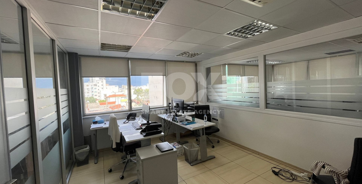 SPACIOUS AND MULTIFUNCTIONAL 600 m2 OFFICE SPACE FOR RENT IN THE BUSSINESS PART OF AGIOS NIKOLAOS