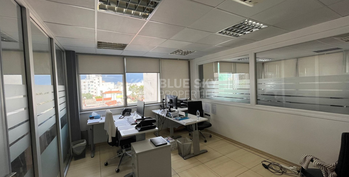 SPACIOUS AND MULTIFUNCTIONAL 600 m2 OFFICE SPACE FOR RENT IN THE BUSSINESS PART OF AGIOS NIKOLAOS