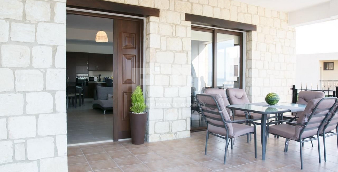 Elegant Two Bedroom Bungalow For Rent in Theletra, Paphos