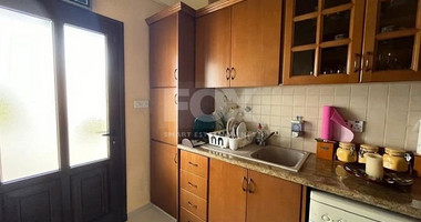 Four bedroom villa,  plus extra room, for sale in Emba, Paphos