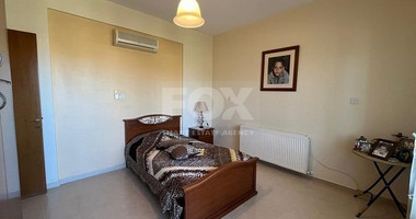 Four bedroom villa,  plus extra room, for sale in Emba, Paphos