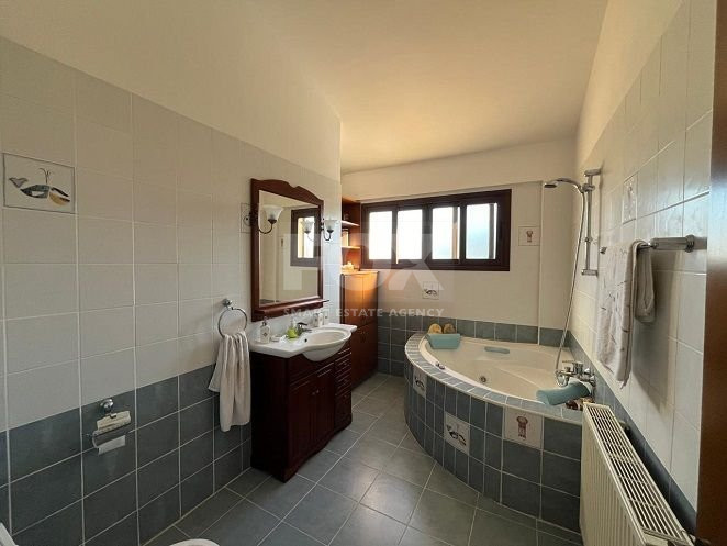 Four bedroom villa,  plus extra room, for sale in Emba, Paphos