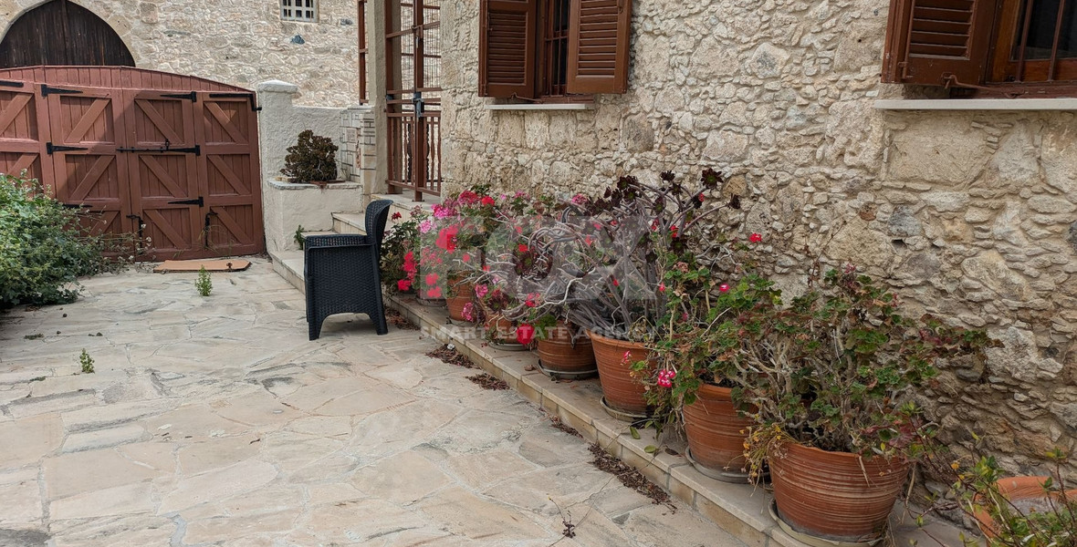 Fully Furnished Three Bedroom Detached House for Rent in Geroskipou