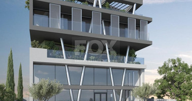 For Sale Commercial Building in Kato Polemidia