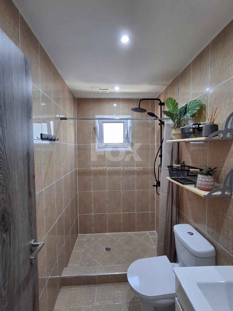 Modern Fully Furnished One Bedroom Bungalow to Rent in Chloraka