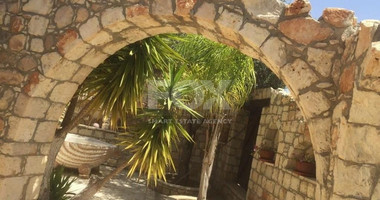 Fully Furnished Ground Floor Detached Villa with swimming pool, in Anarita Paphos.